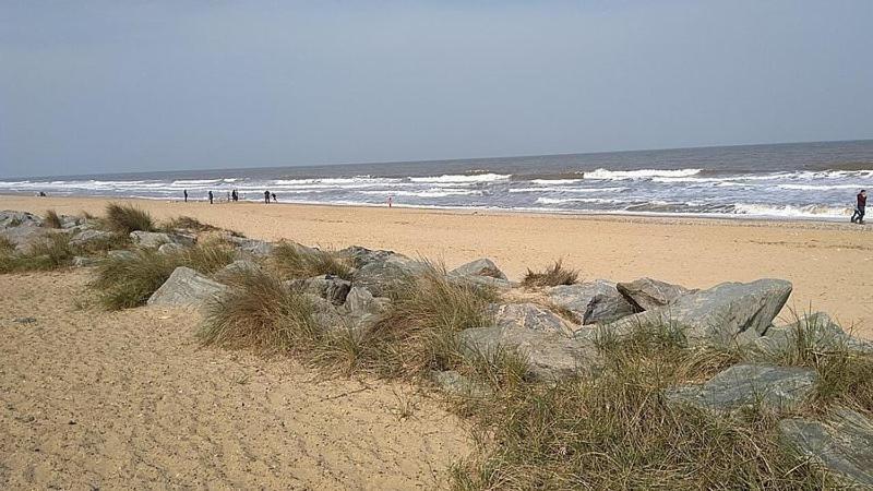 Villa 414 Or 415 California Sands Scratby Great Yarmouth Exterior foto
