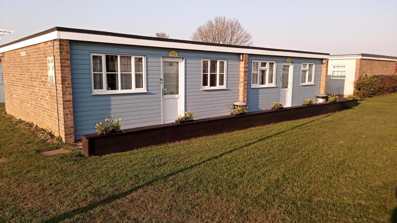Villa 414 Or 415 California Sands Scratby Great Yarmouth Exterior foto